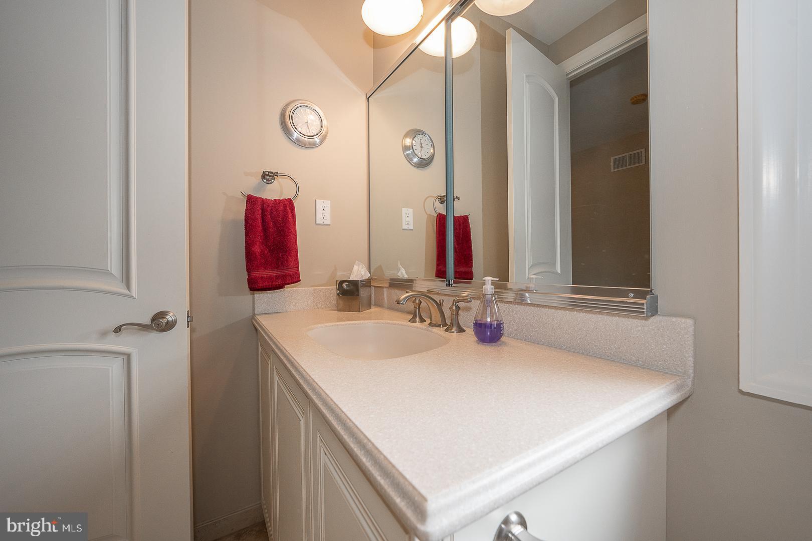 EST AT MILL CREEK - Residential