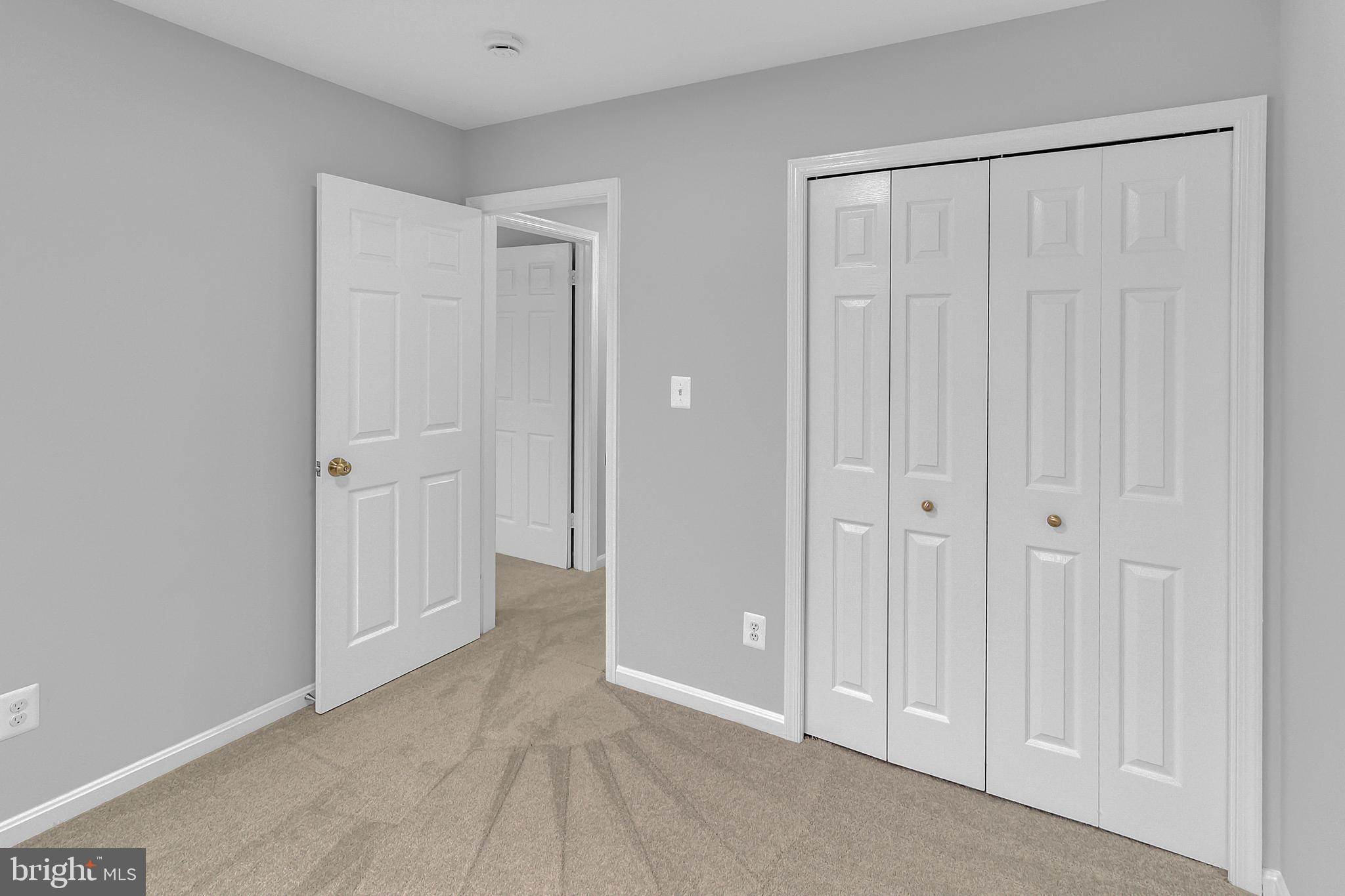 CAMELOT - Residential