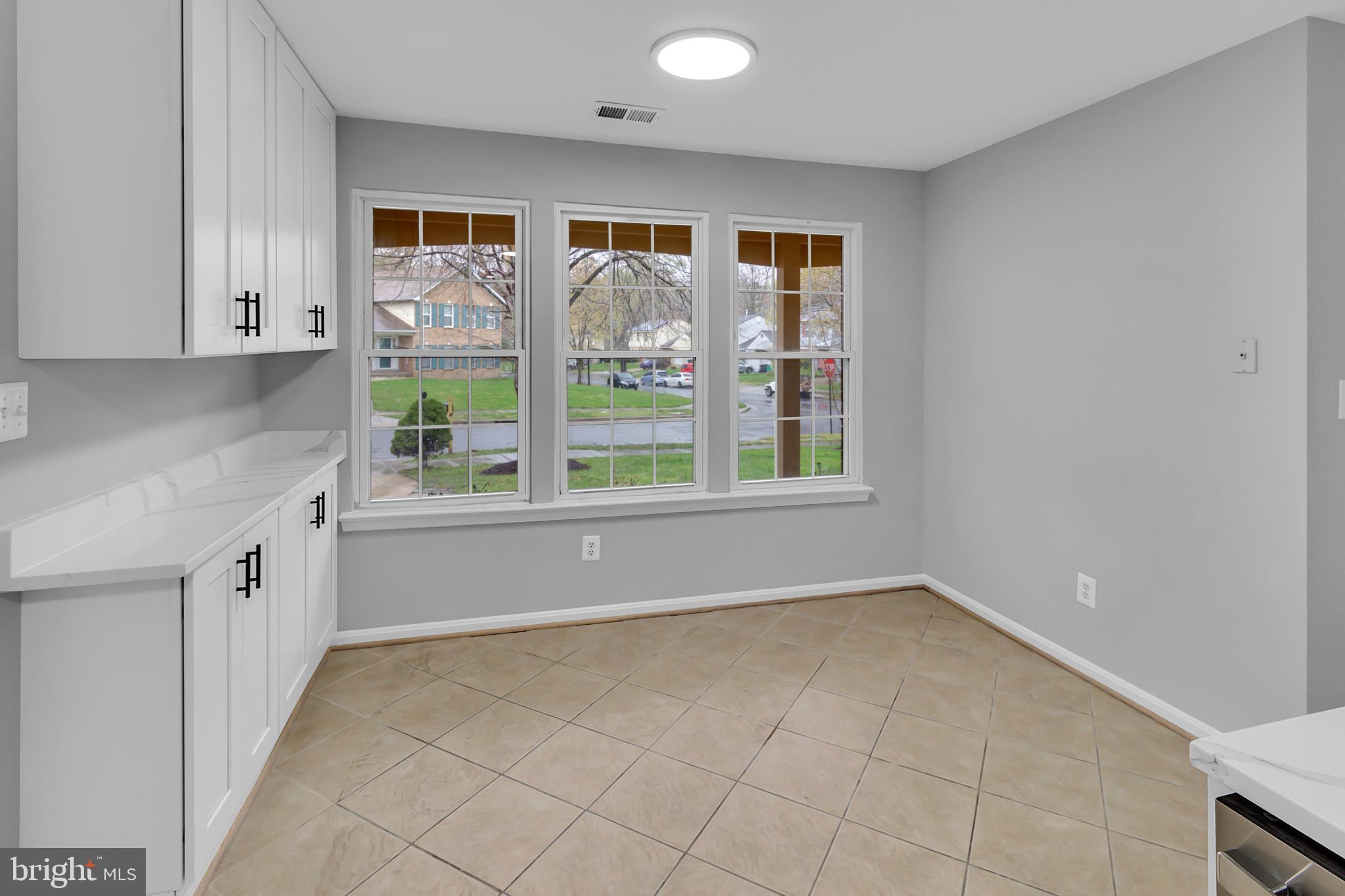 CAMELOT - Residential