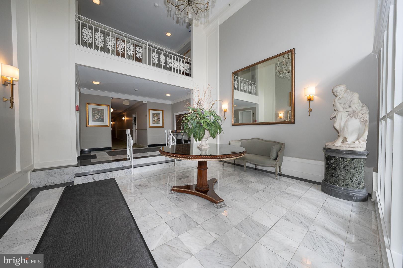 HUNTER HOUSE - Residential