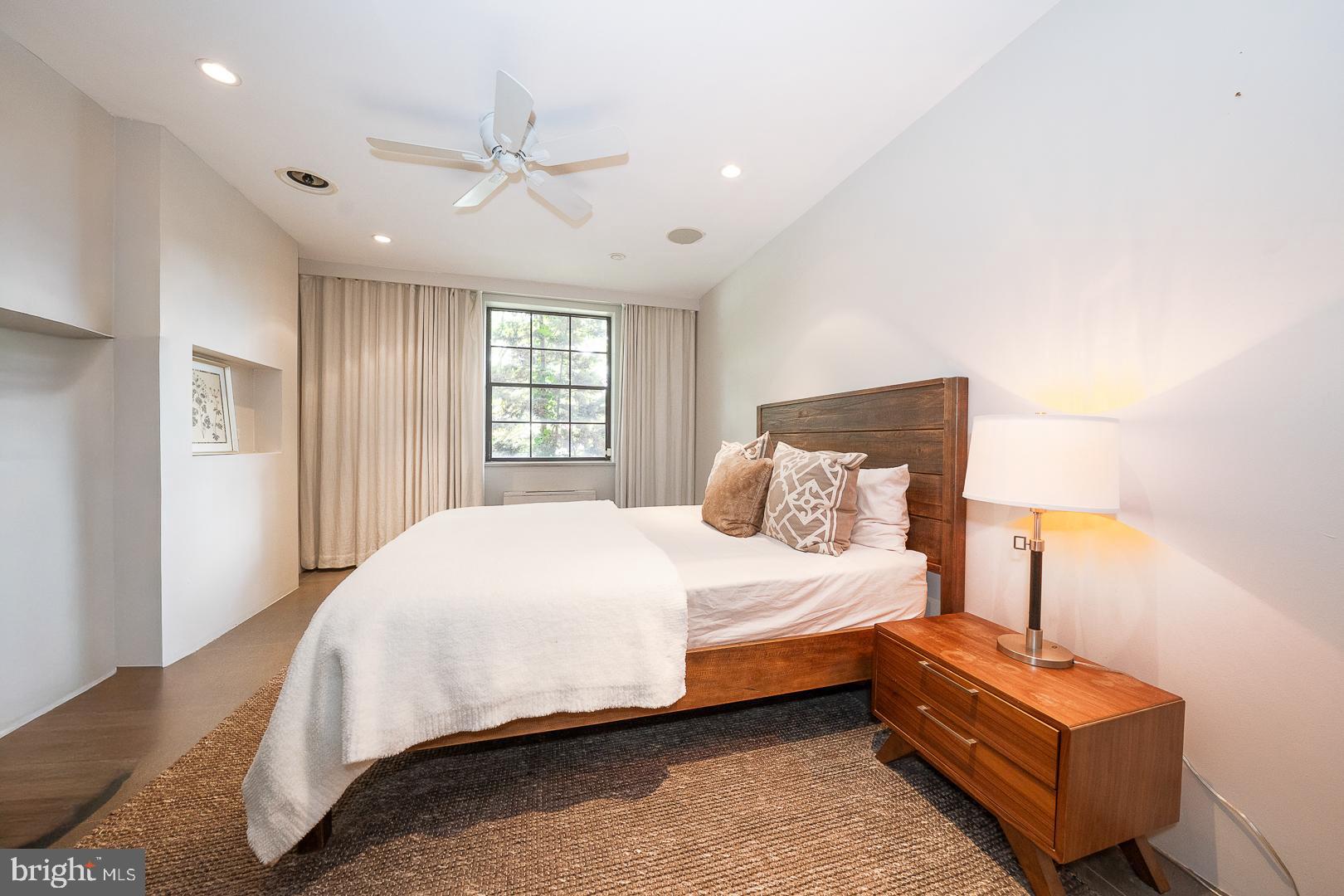 HUNTER HOUSE - Residential