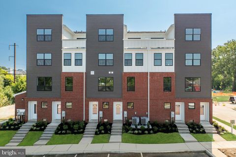 915 RIVERPLACE DRIVE 15H CONSHOHOCKEN PA 19428