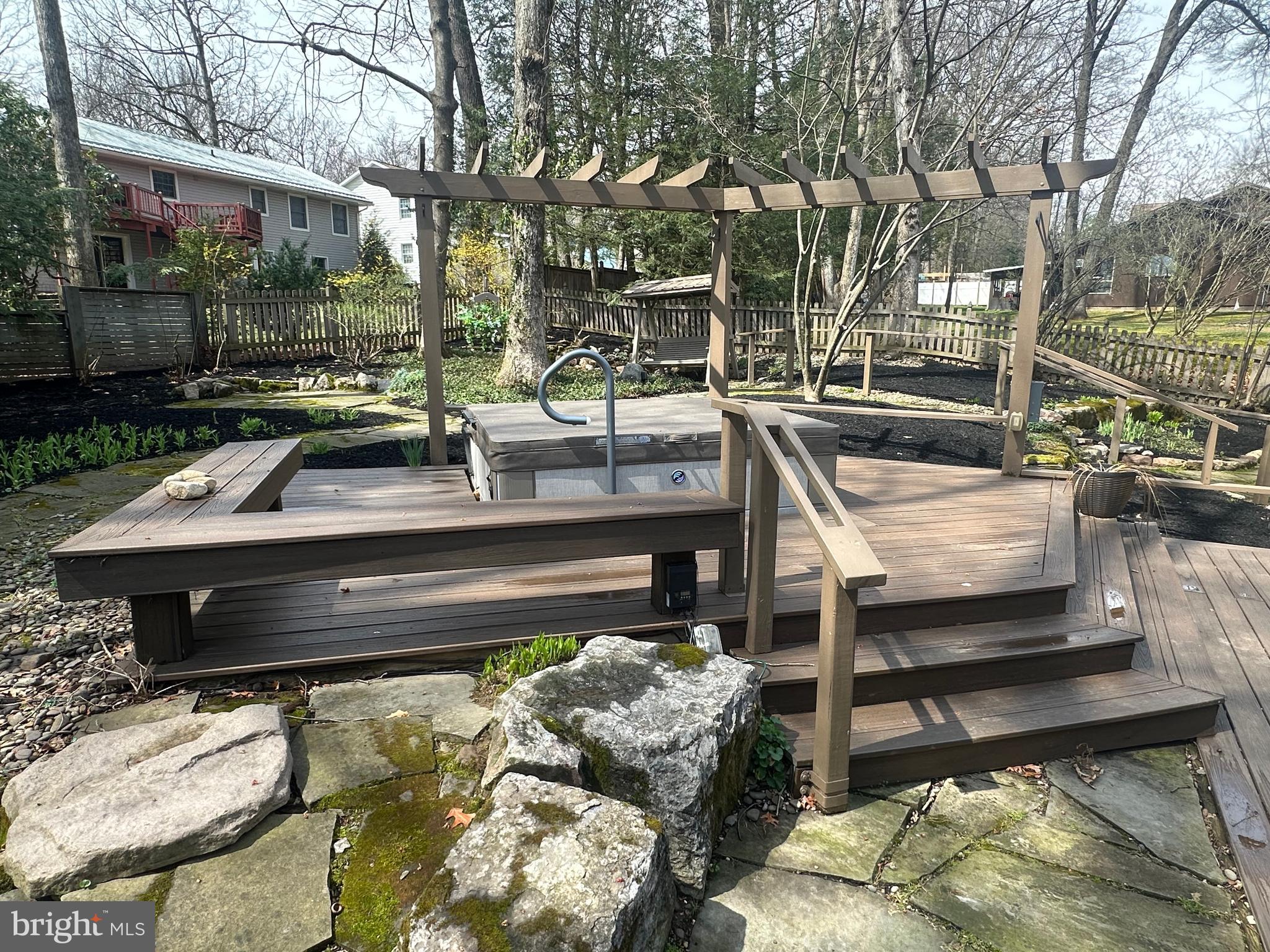 PARK FOREST VILLAGE - Residential