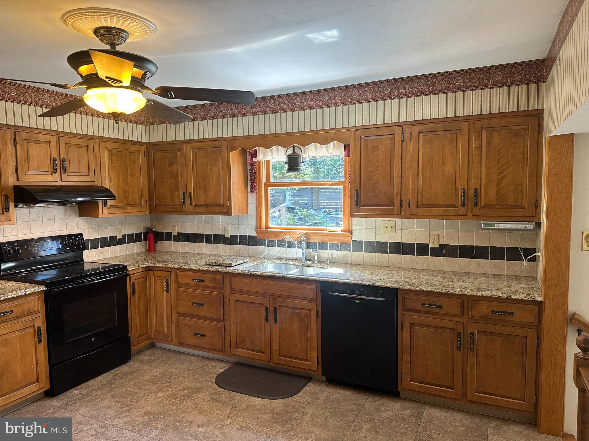 PARK FOREST VILLAGE - Residential