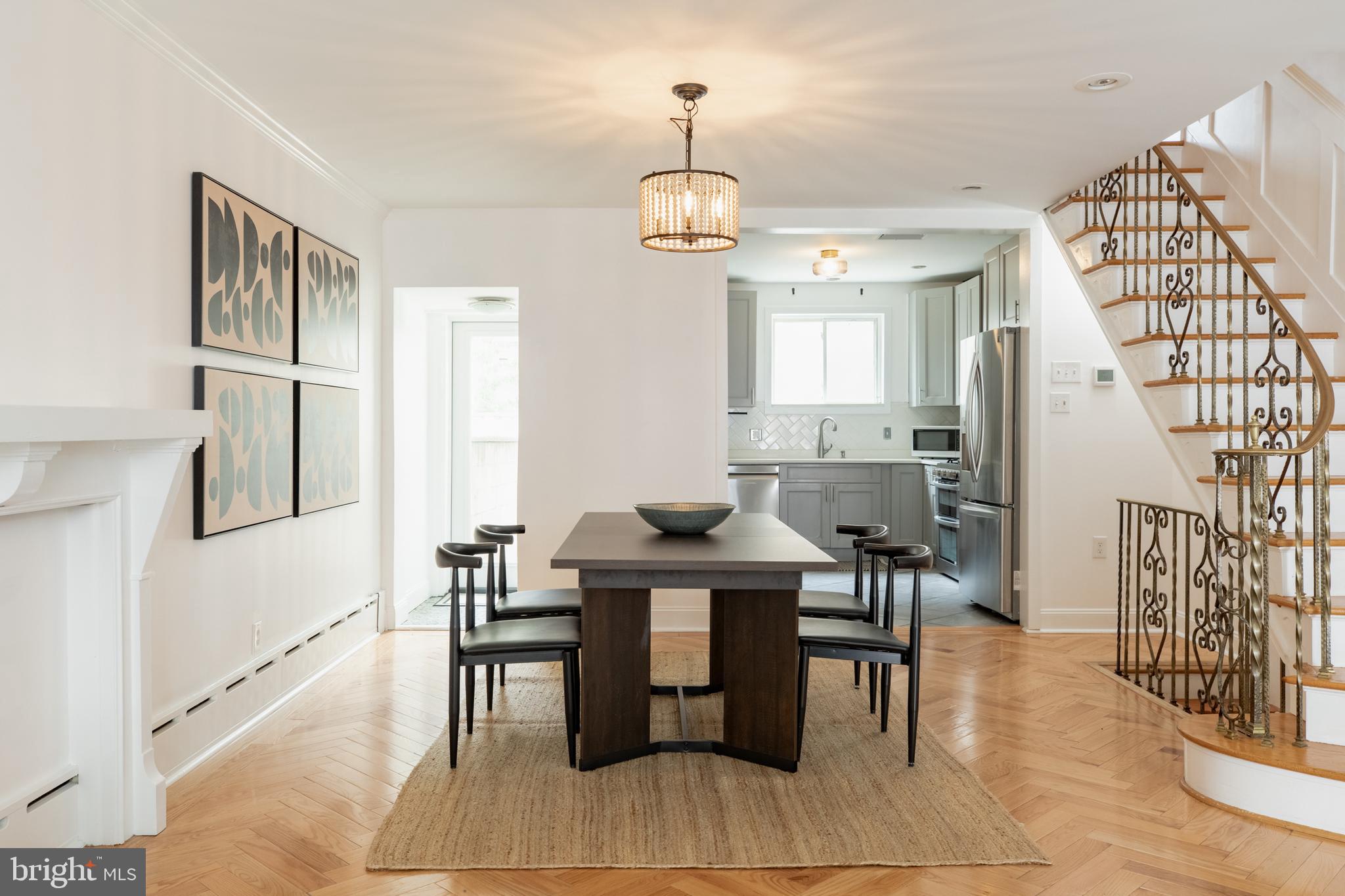 PASSYUNK SQUARE - Residential