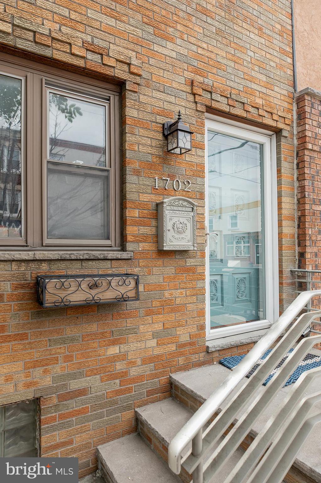 1702 S 11TH STREET