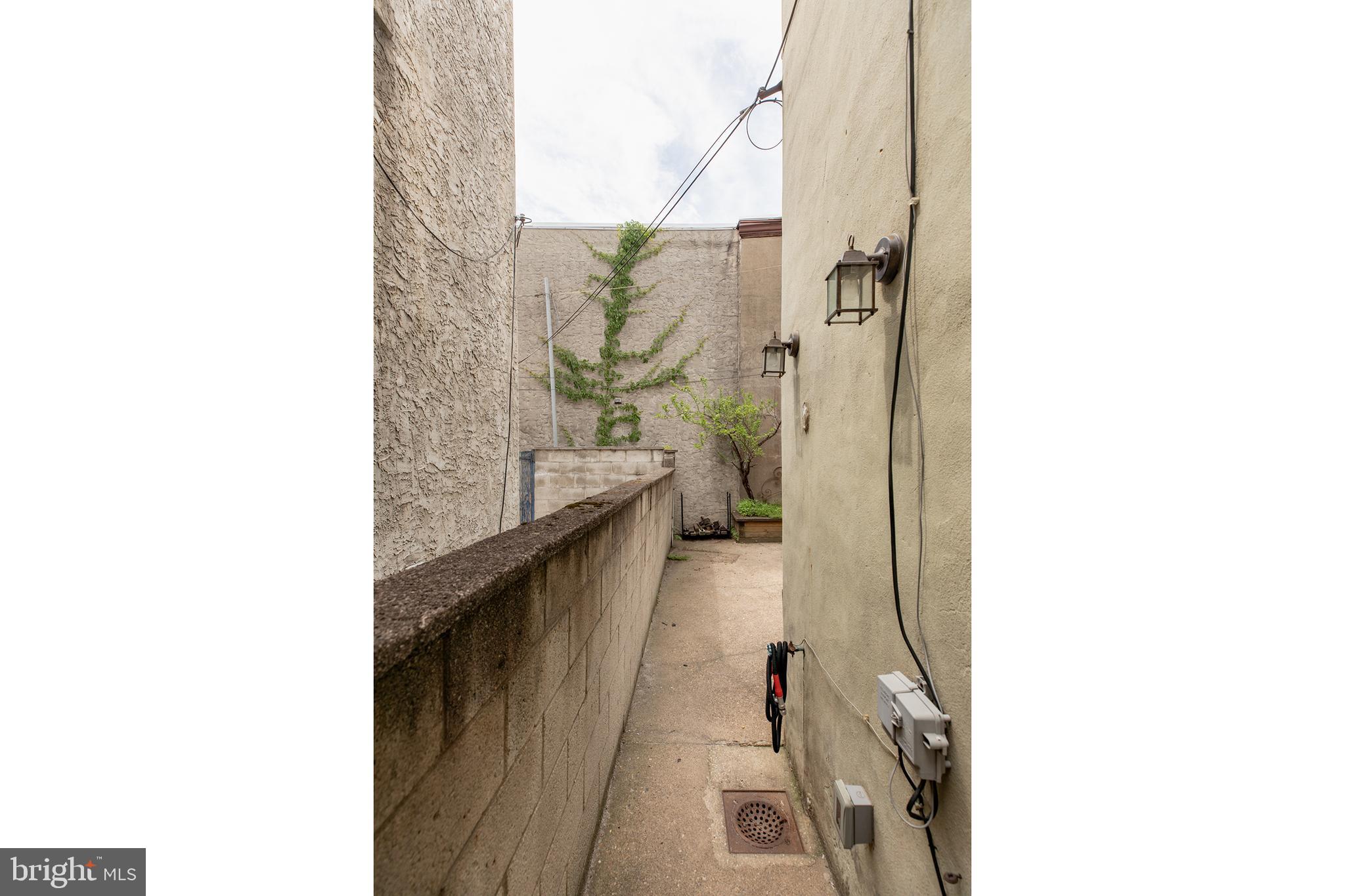 PASSYUNK SQUARE - Residential