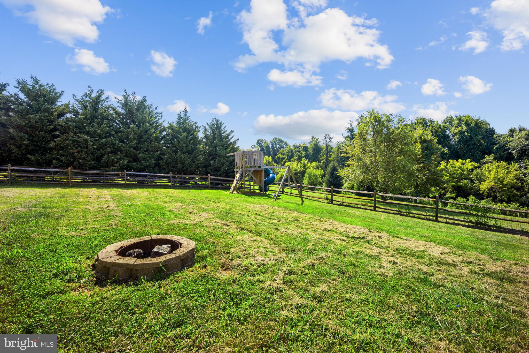JACOBS RUN - Residential