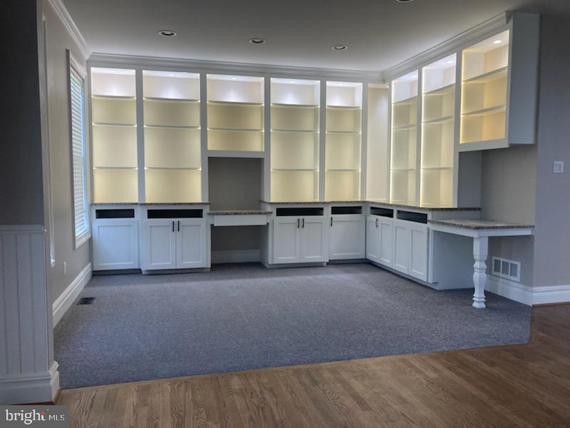 JACOBS RUN - Residential