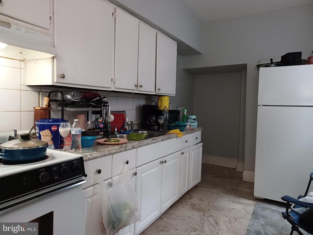 Photo of 549 HOWARD AVE, LANCASTER, PA 17602 (MLS # PALA2032034)