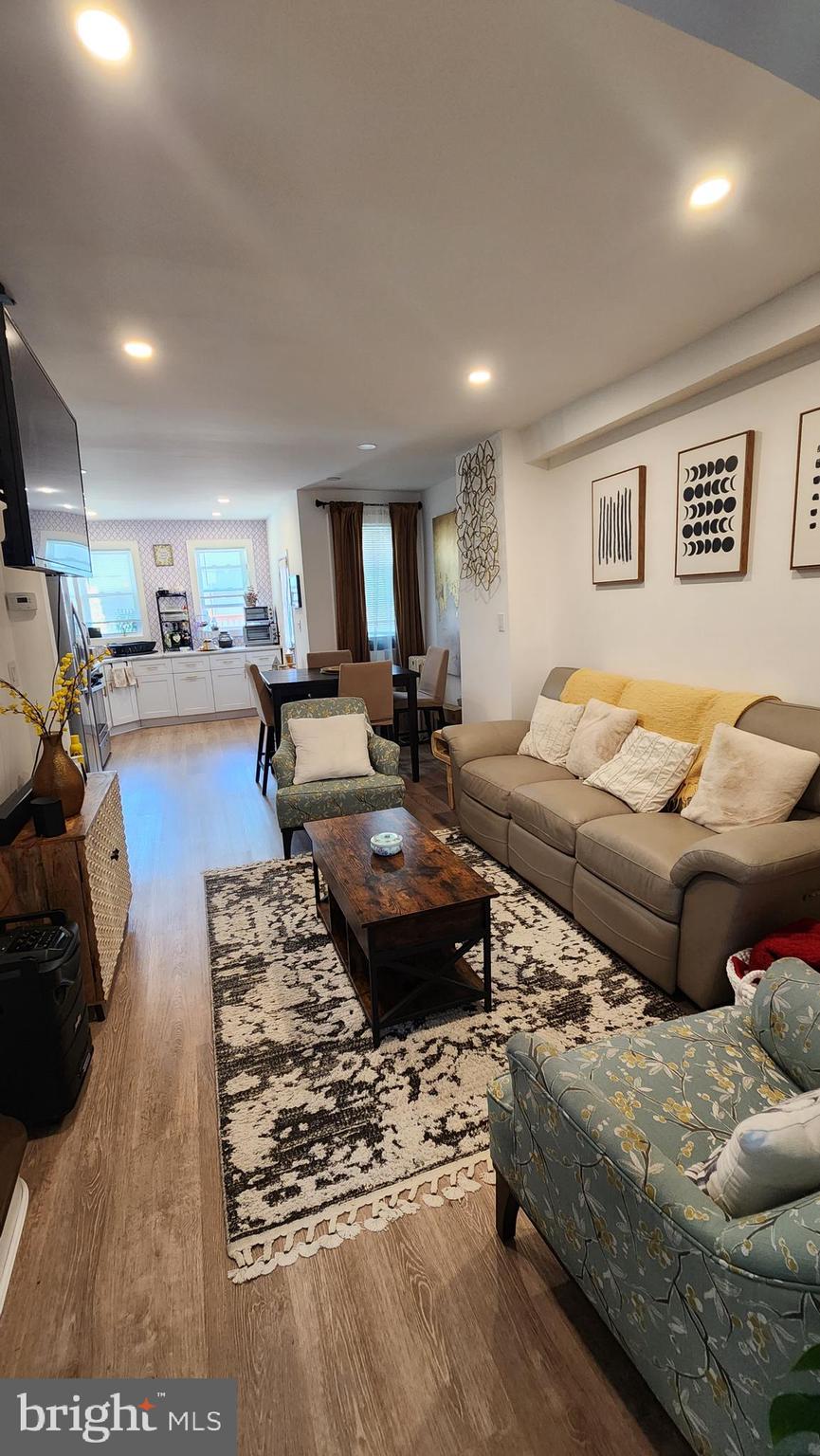 WHITMAN - Residential Lease