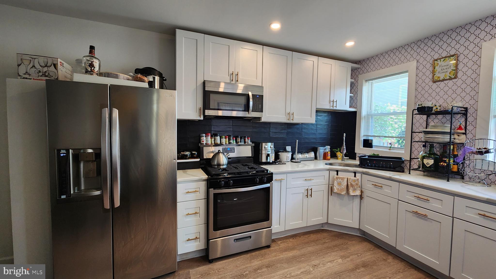 WHITMAN - Residential Lease