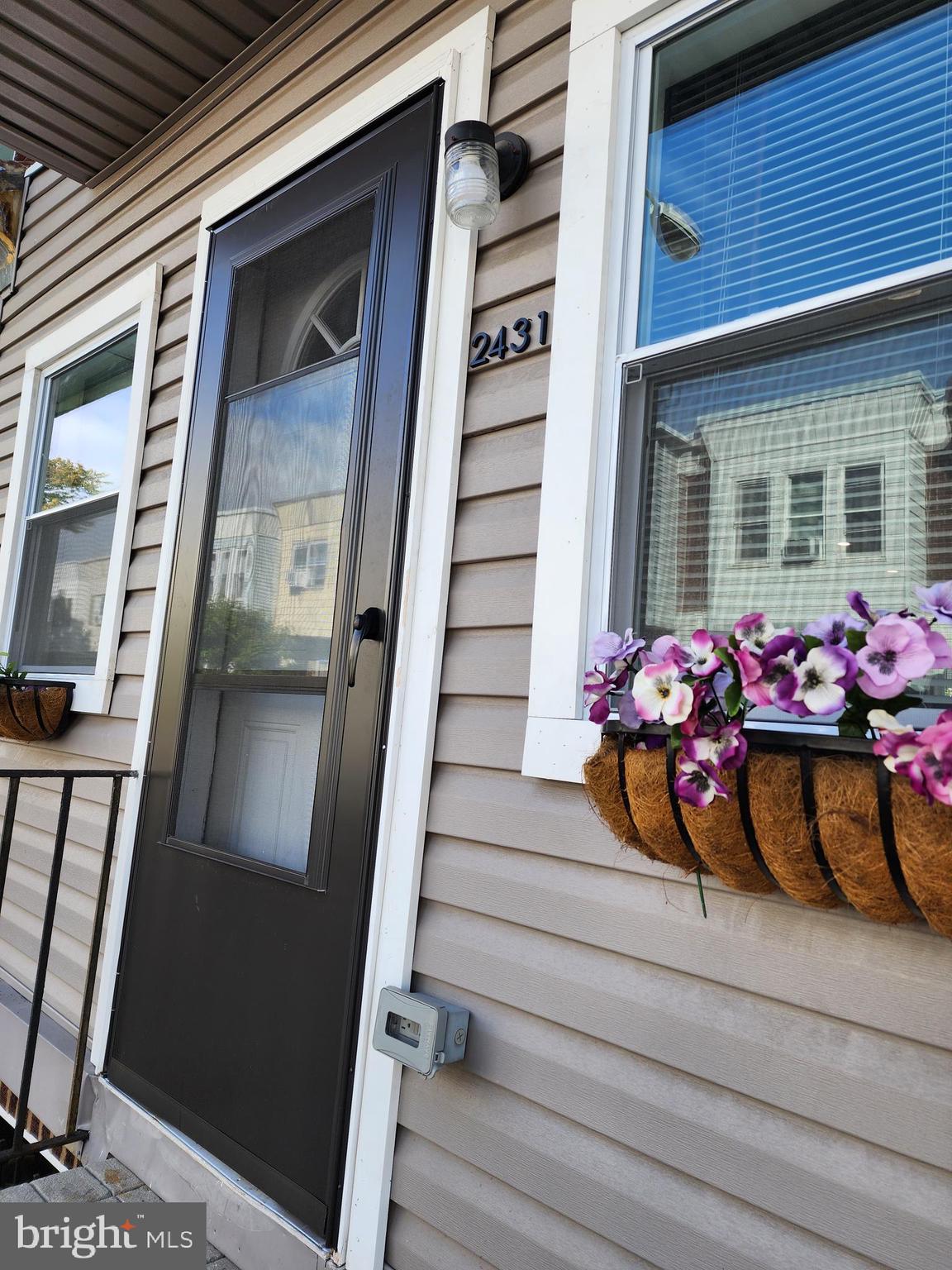 WHITMAN - Residential Lease