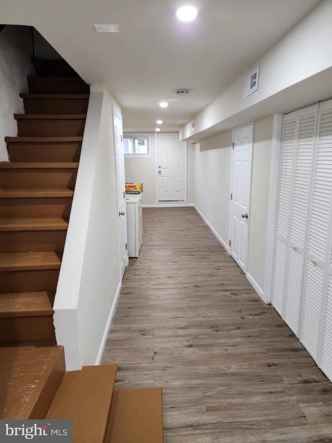 WHITMAN - Residential Lease