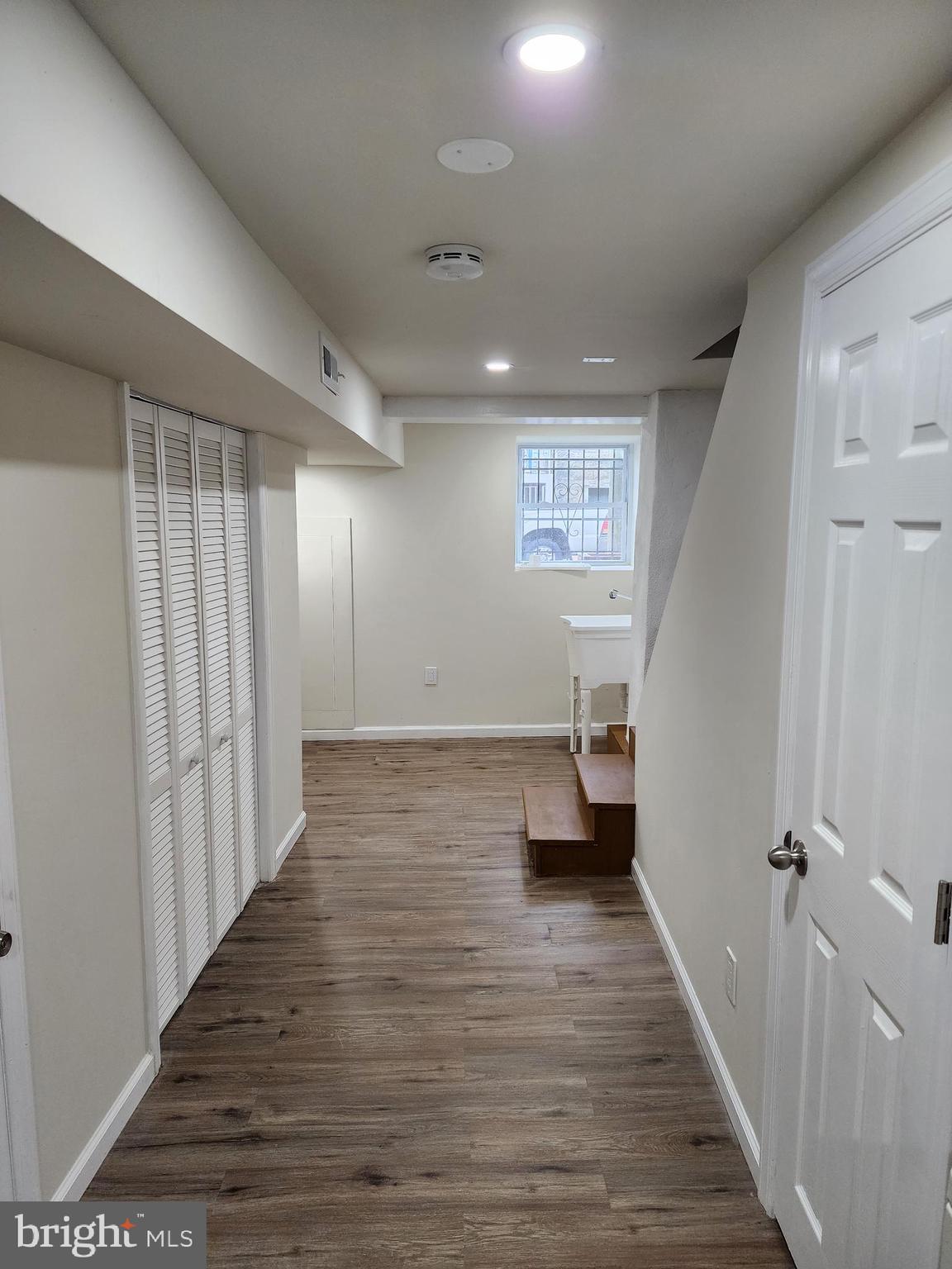 WHITMAN - Residential Lease