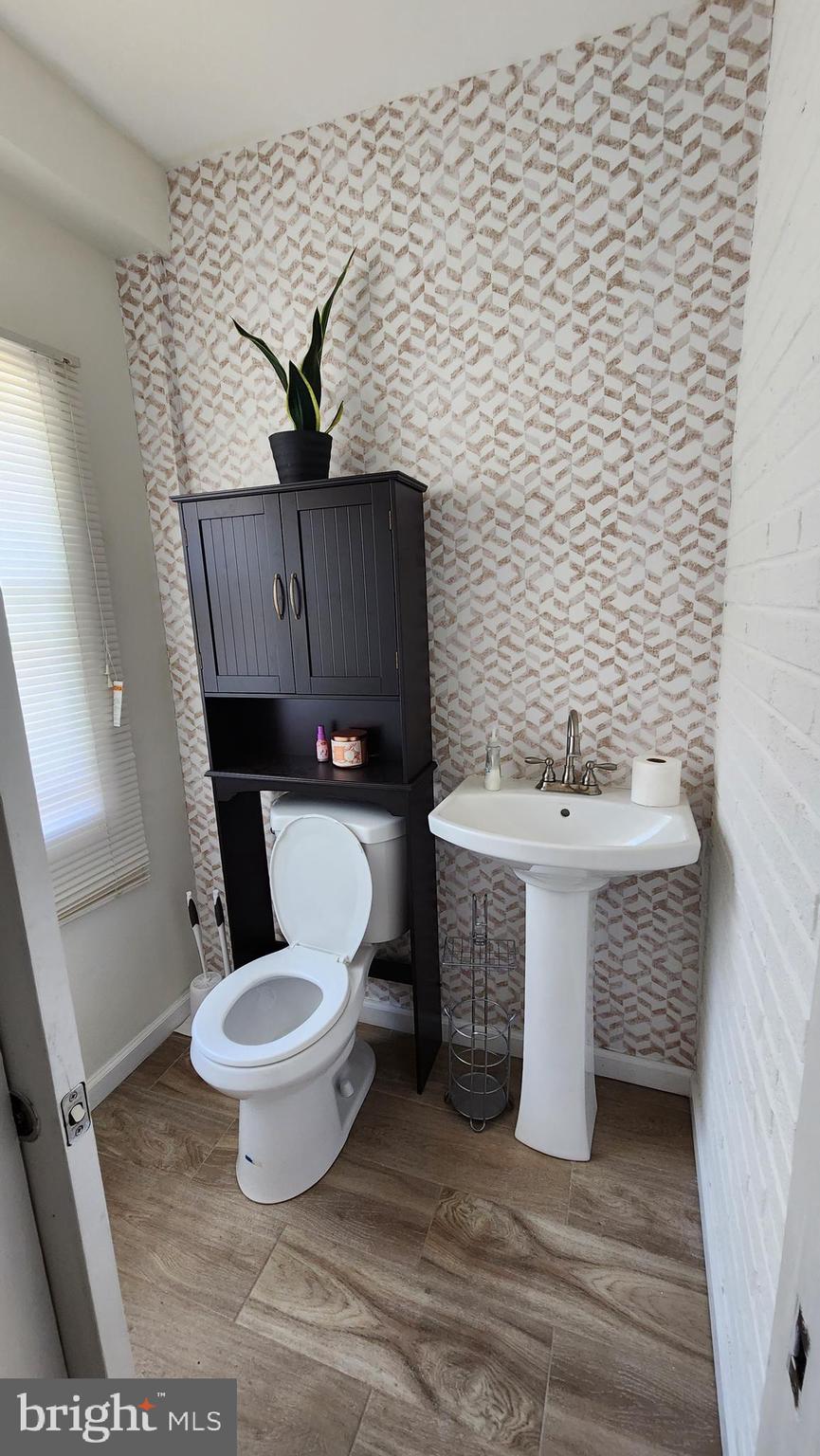 WHITMAN - Residential Lease