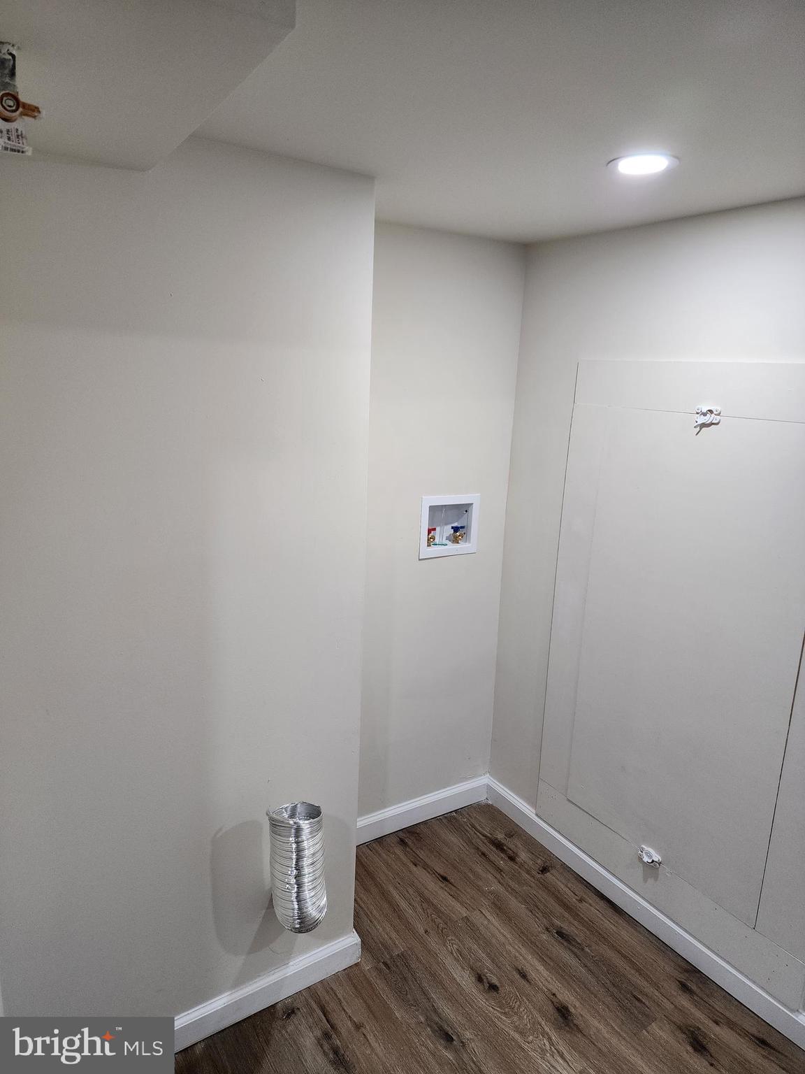 WHITMAN - Residential Lease