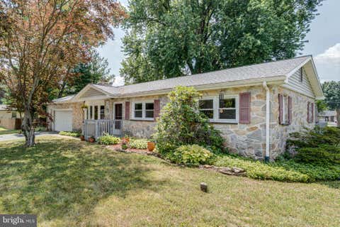 Homes For Sale - 12 Heather Lane<br/> DOUGLASSVILLE, PA 19518