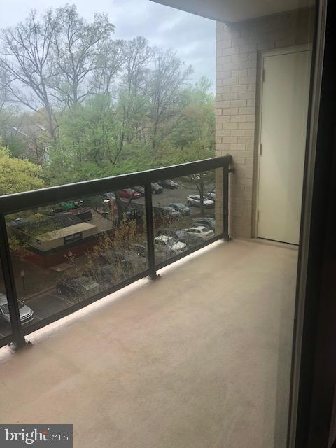 WATERGATE AT LANDMARK - Residential