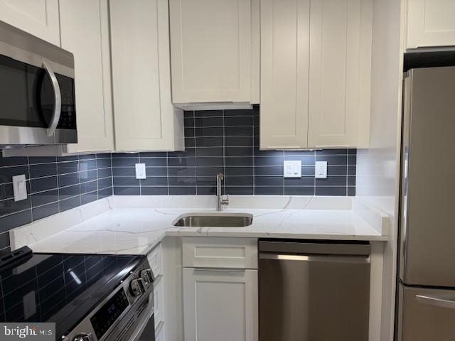 WATERGATE AT LANDMARK - Residential