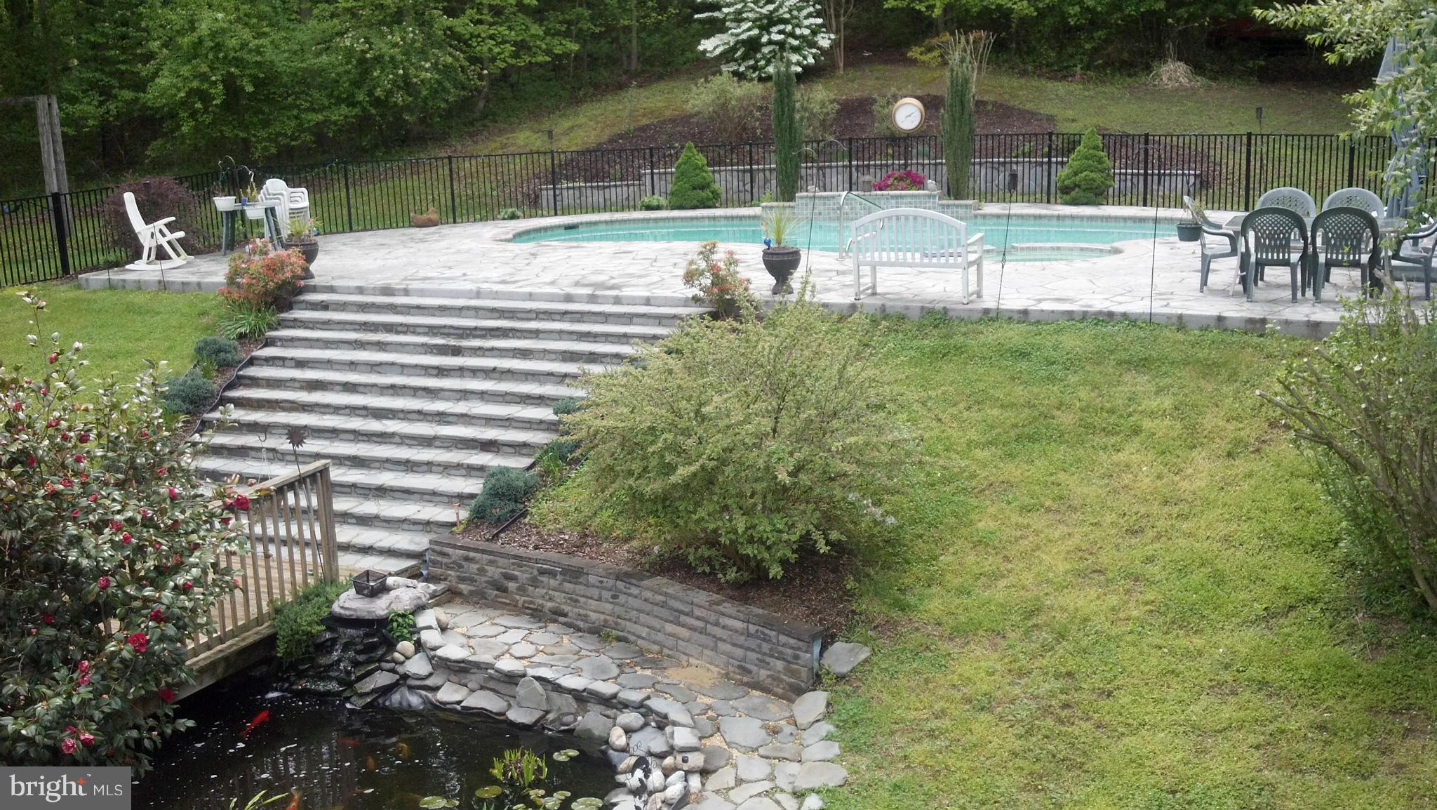 MAXWELL HALL SUB - Residential