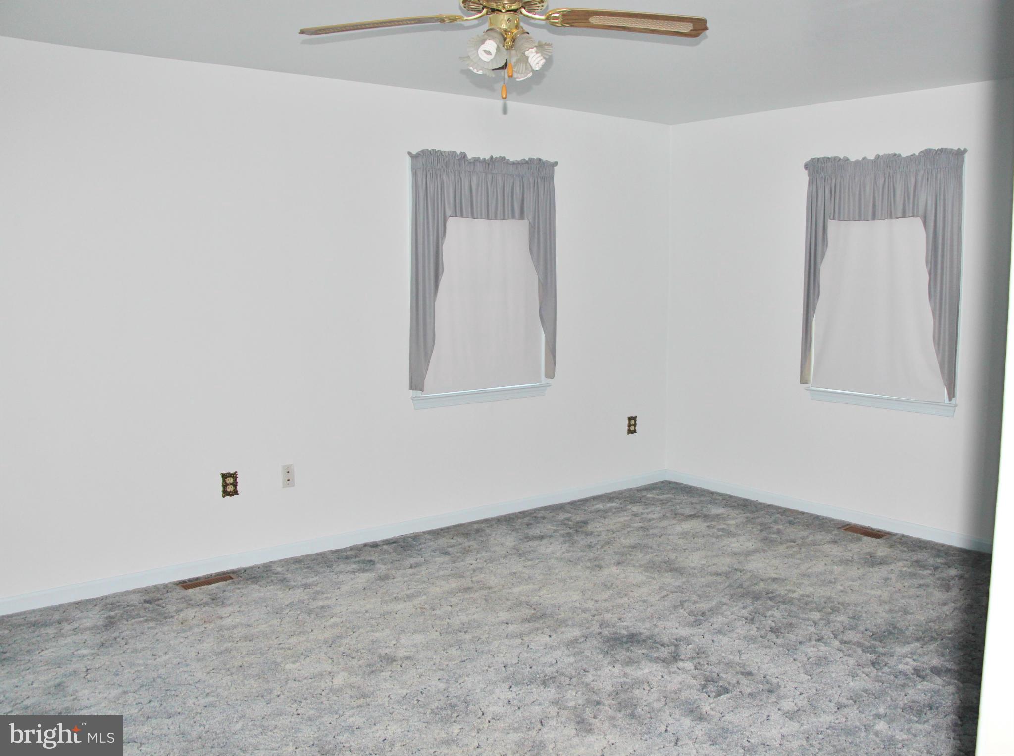 MAXWELL HALL SUB - Residential