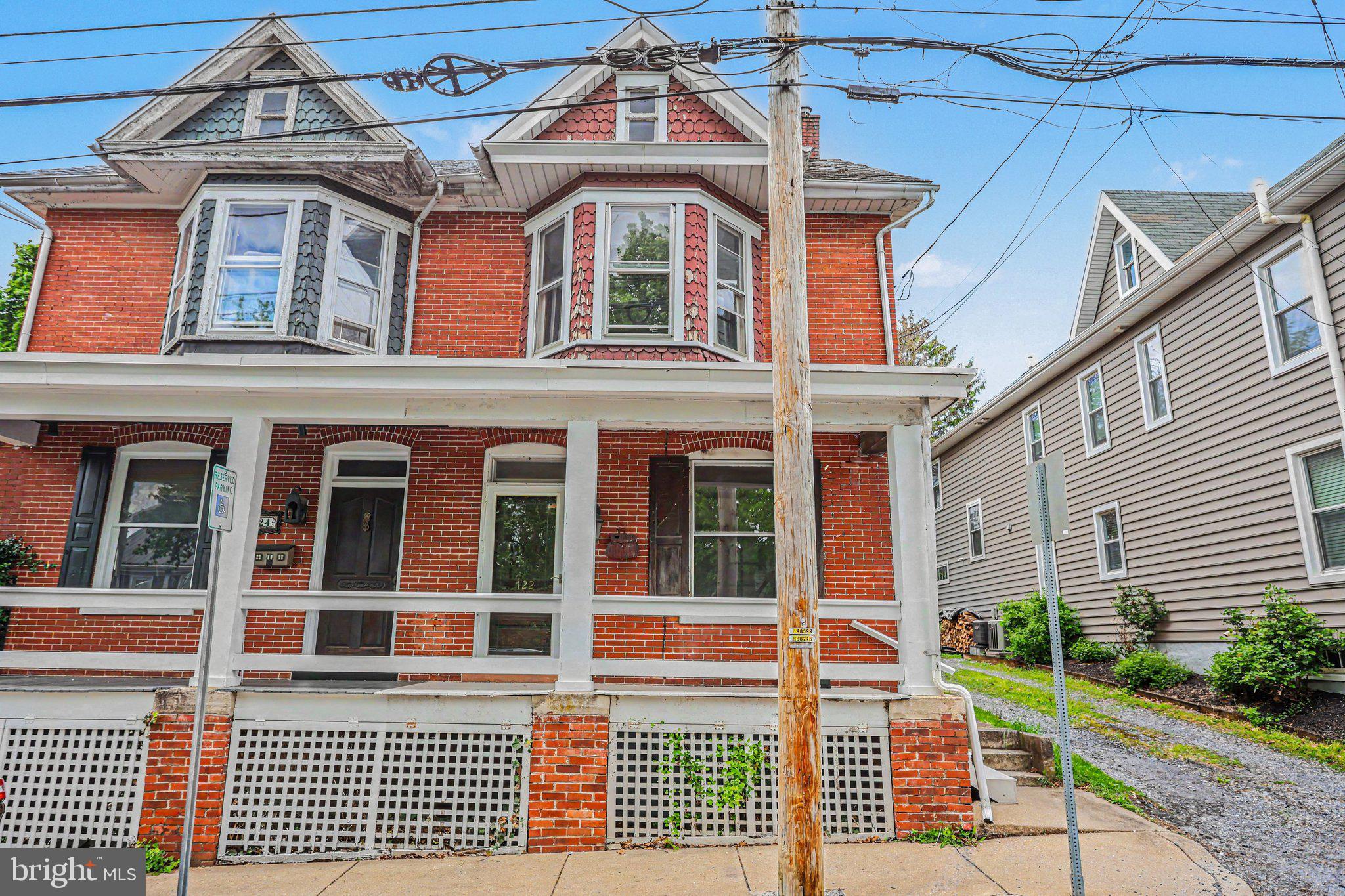 LITITZ BOROUGH - Residential