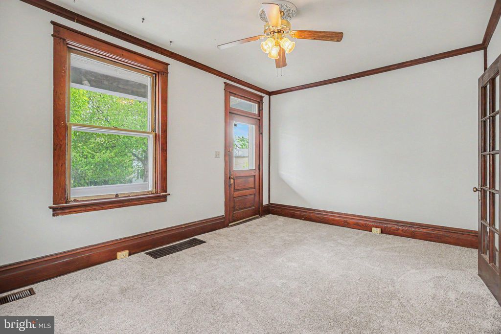 Photo of 122 S Cedar Street, LITITZ, PA 17543 (MLS # PALA2087428)
