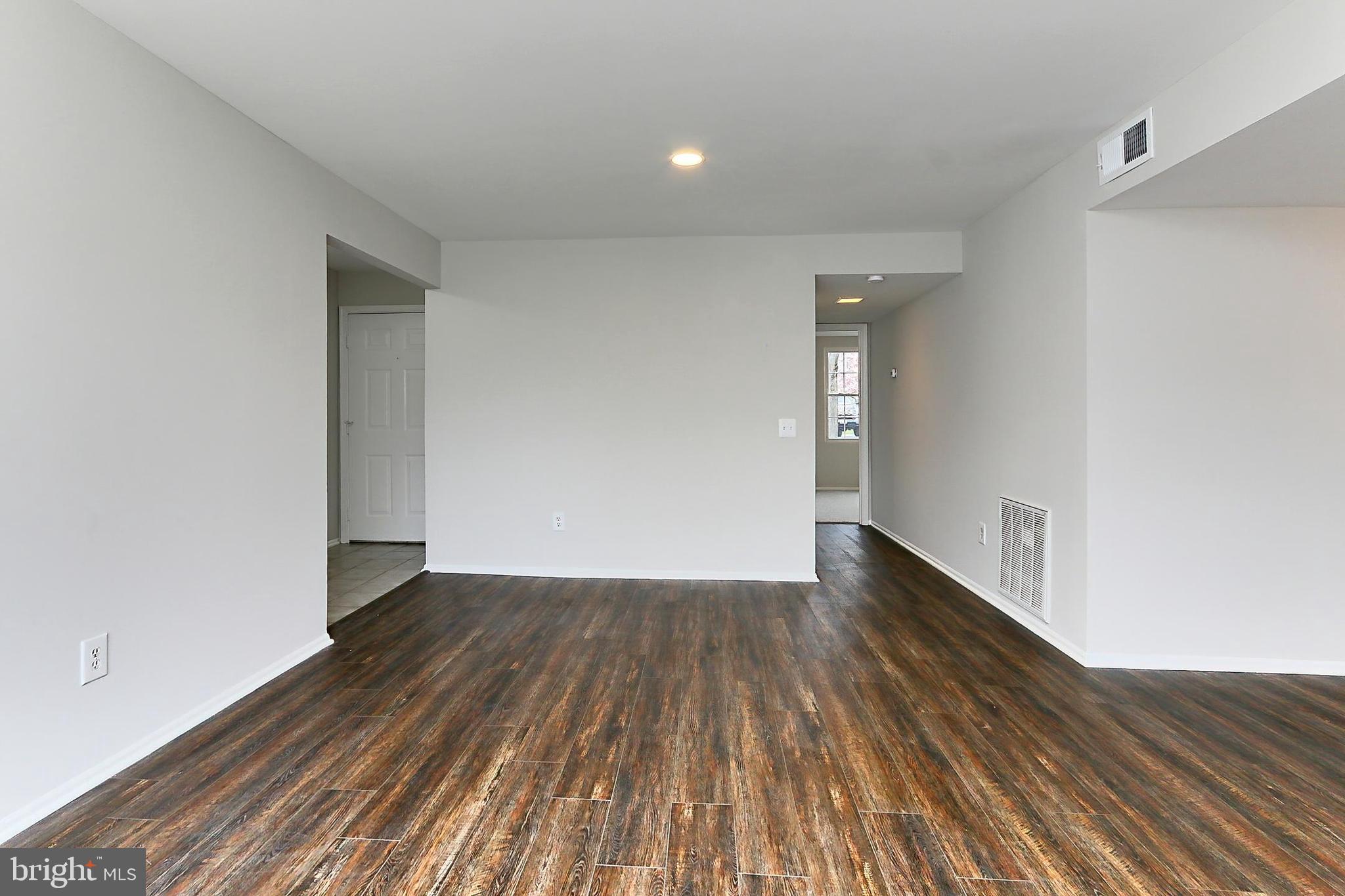 FOX CHAPEL AT TUDOR KNOLLS - Residential Lease