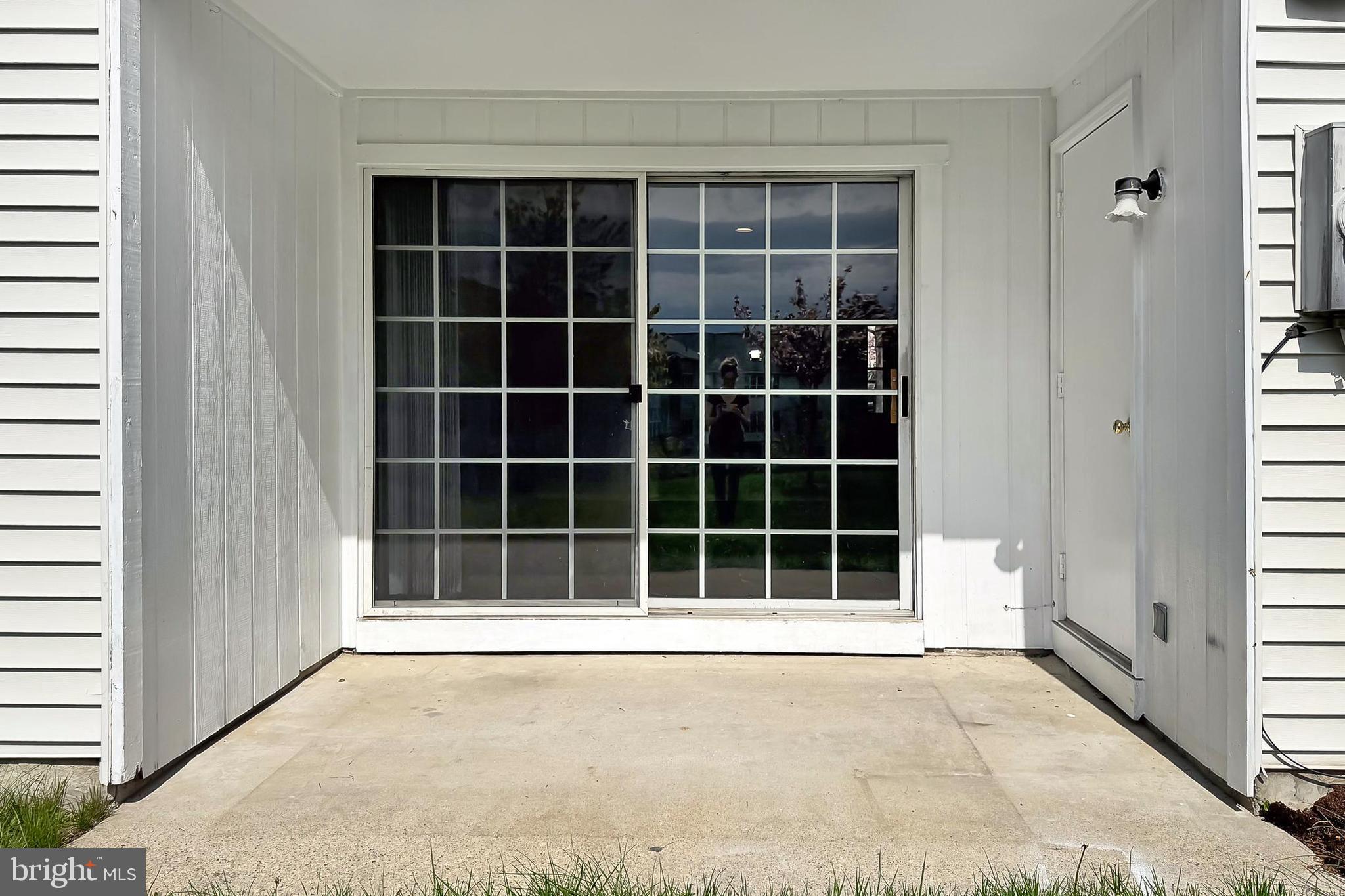 FOX CHAPEL AT TUDOR KNOLLS - Residential Lease