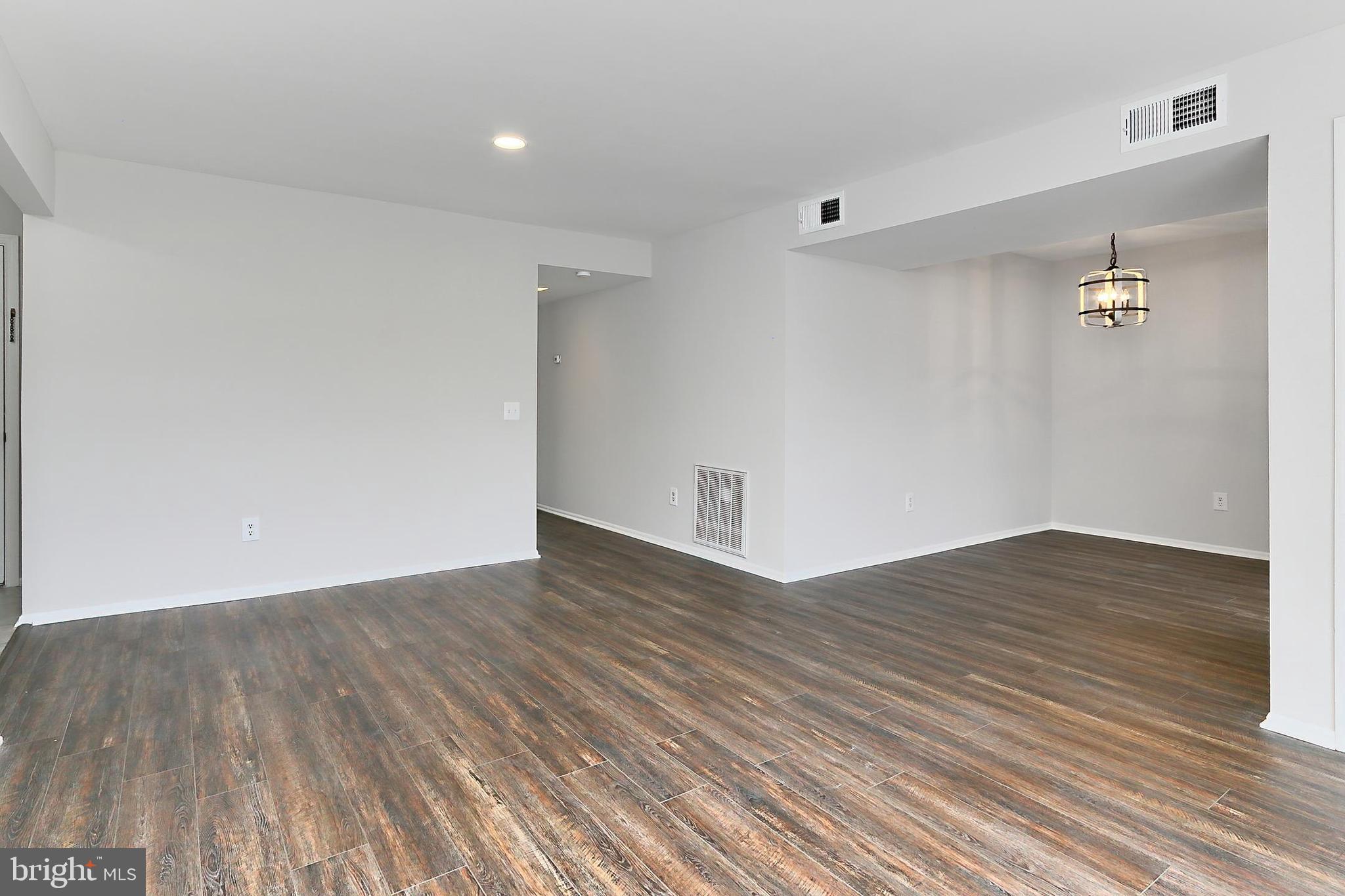 FOX CHAPEL AT TUDOR KNOLLS - Residential Lease