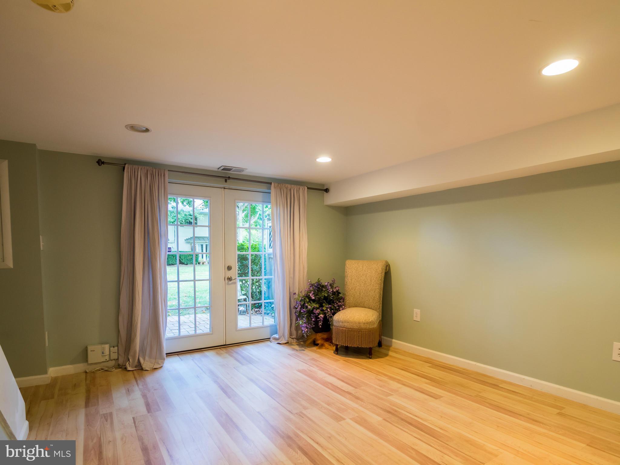 BETHESDA OVERLOOK - Residential