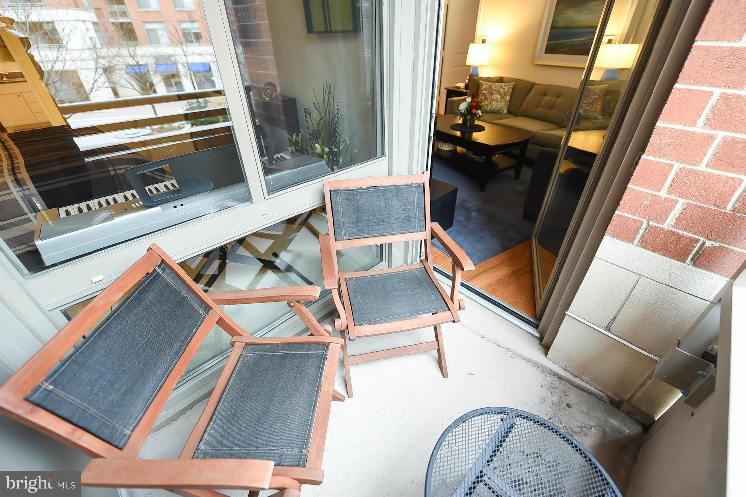 ECLIPSE ON CENTER PARK - Residential