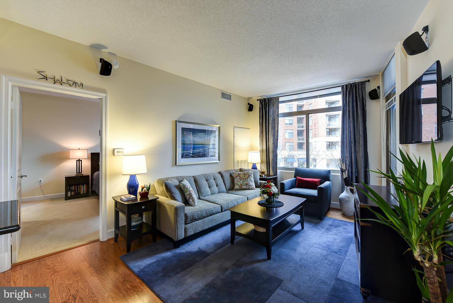 ECLIPSE ON CENTER PARK - Residential