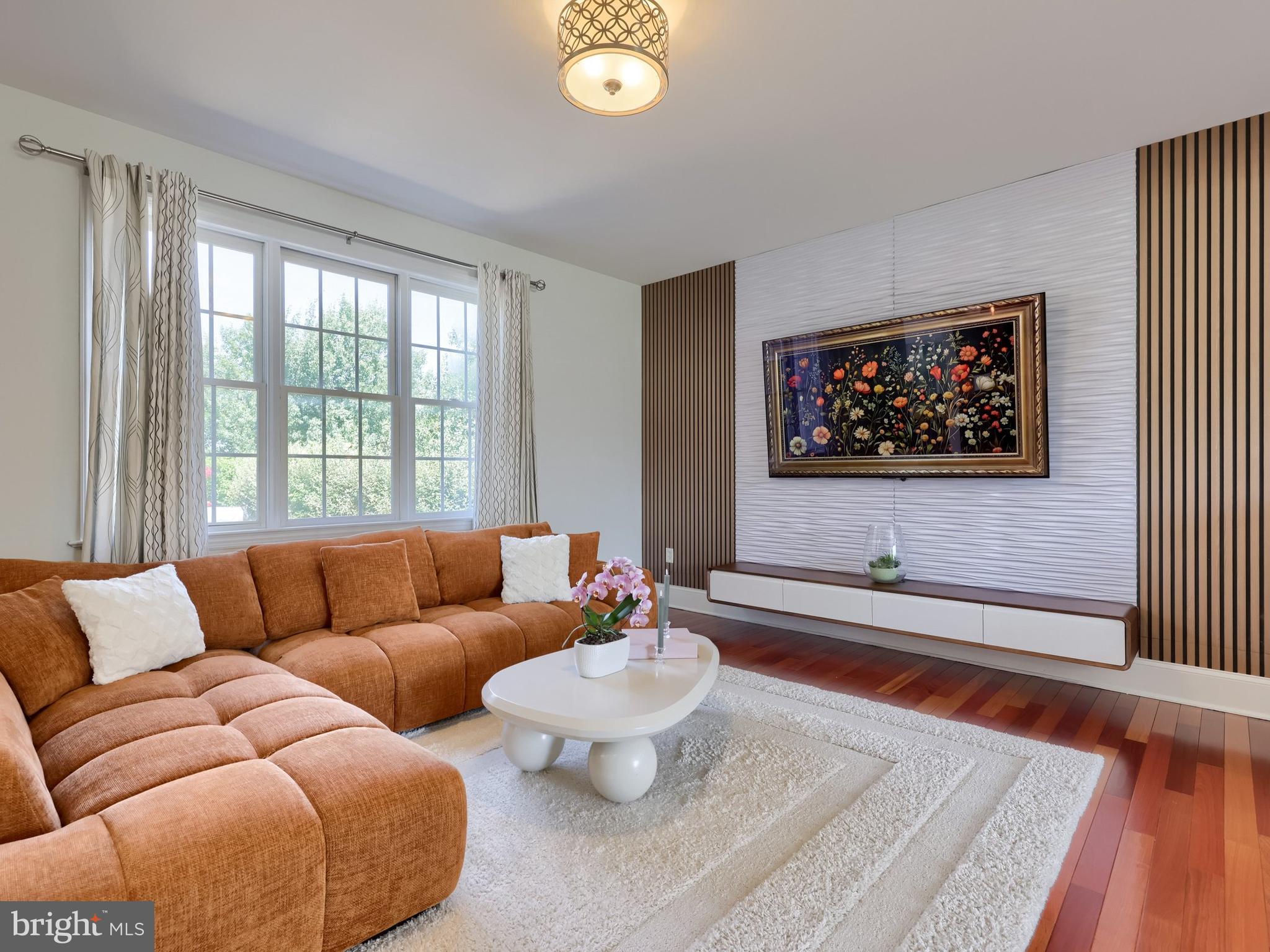 309 CHADWYCK LANE