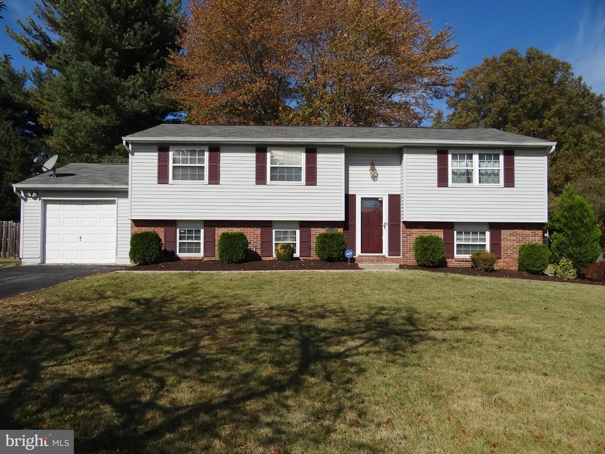 PROSPECT KNOLLS - Residential Lease