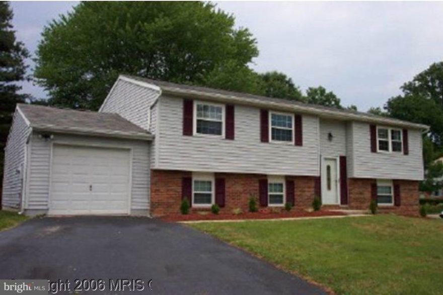 Great Location, Large Single Family Home, Corner Lot, Fully updated, Fenced in Yard, Garage entrance to basement, close to great Amenities, Get the space that you are needing.  Won't last long.