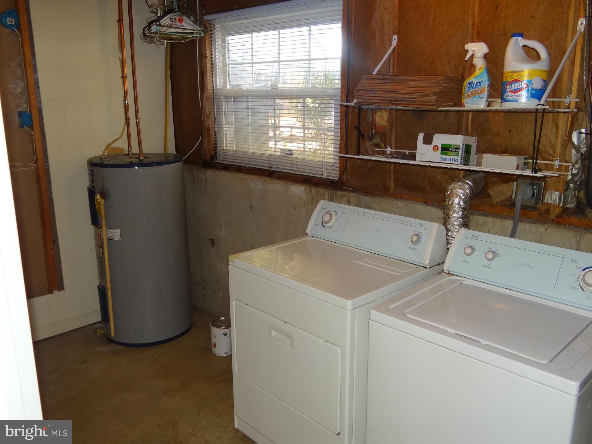 PROSPECT KNOLLS - Residential Lease