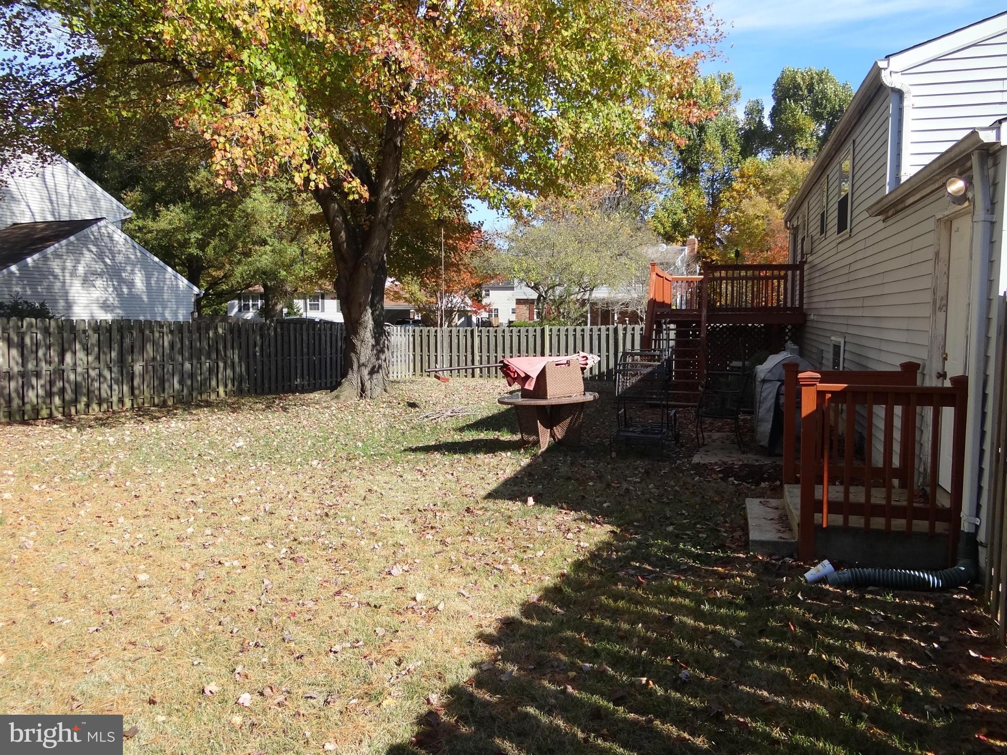 PROSPECT KNOLLS - Residential Lease