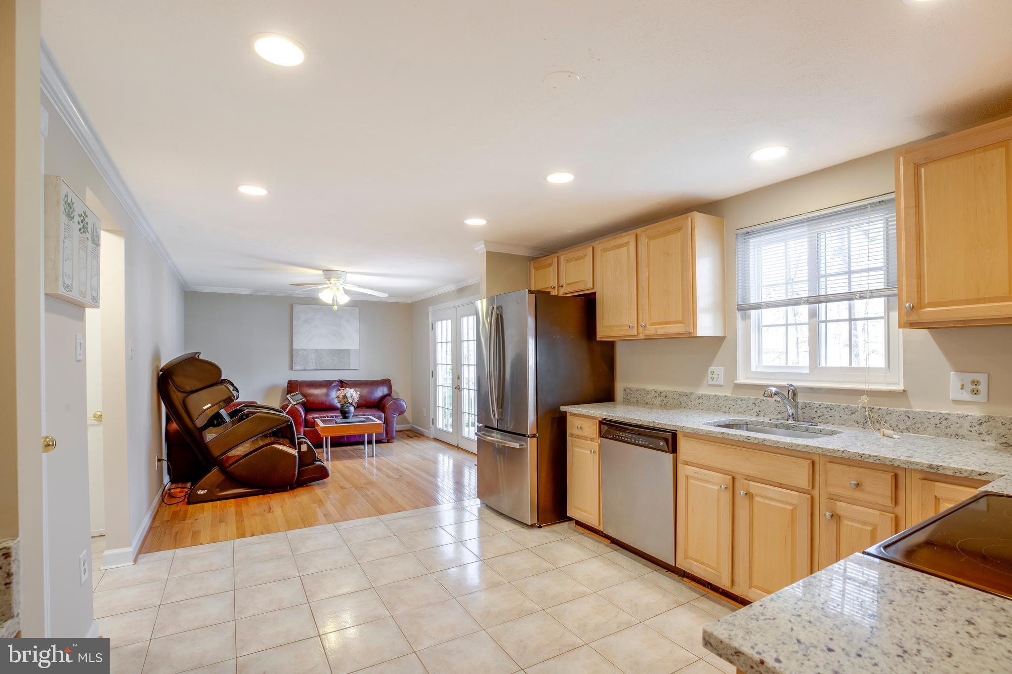 BURKE CENTRE - Residential