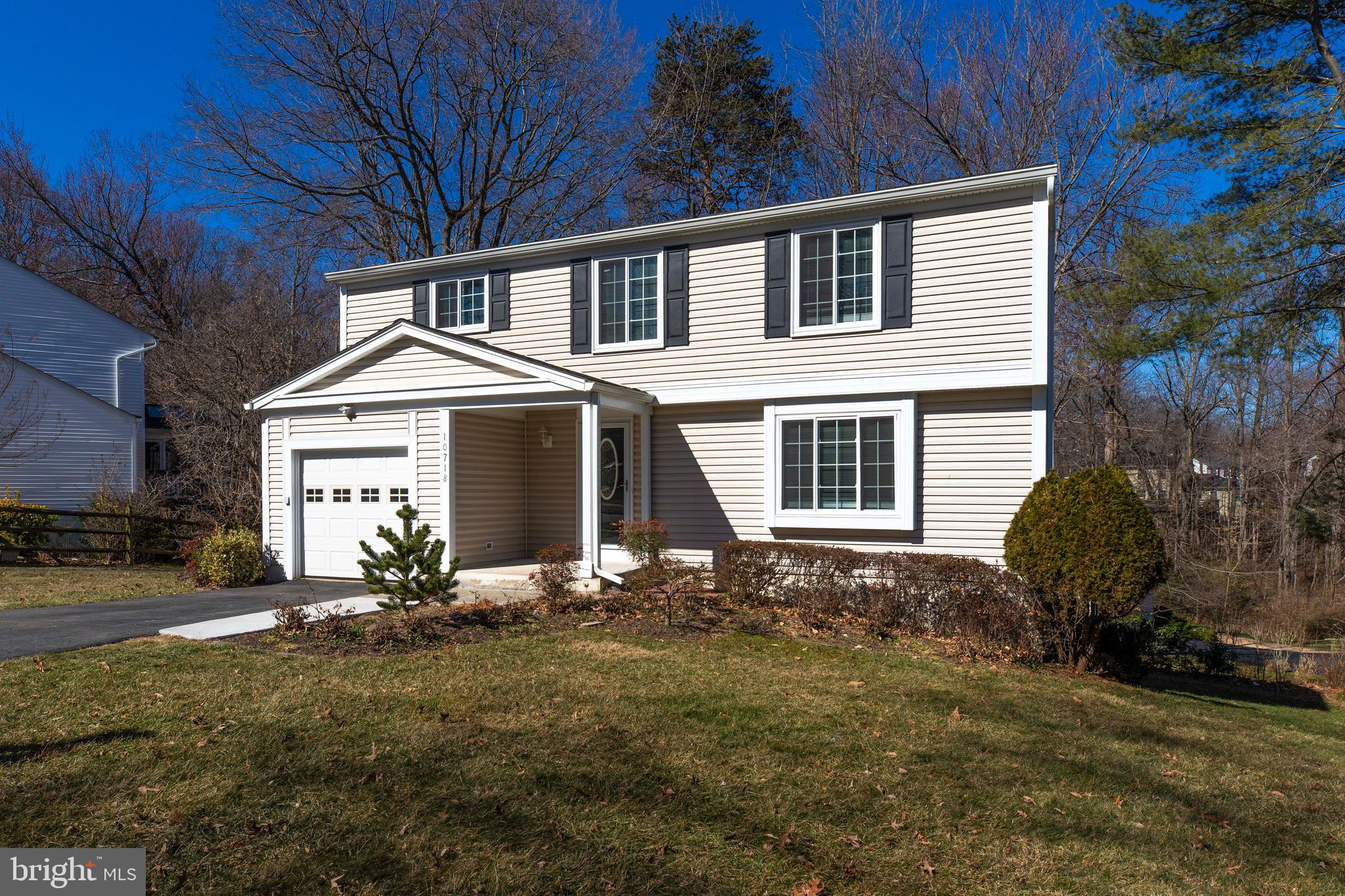 BURKE CENTRE - Residential