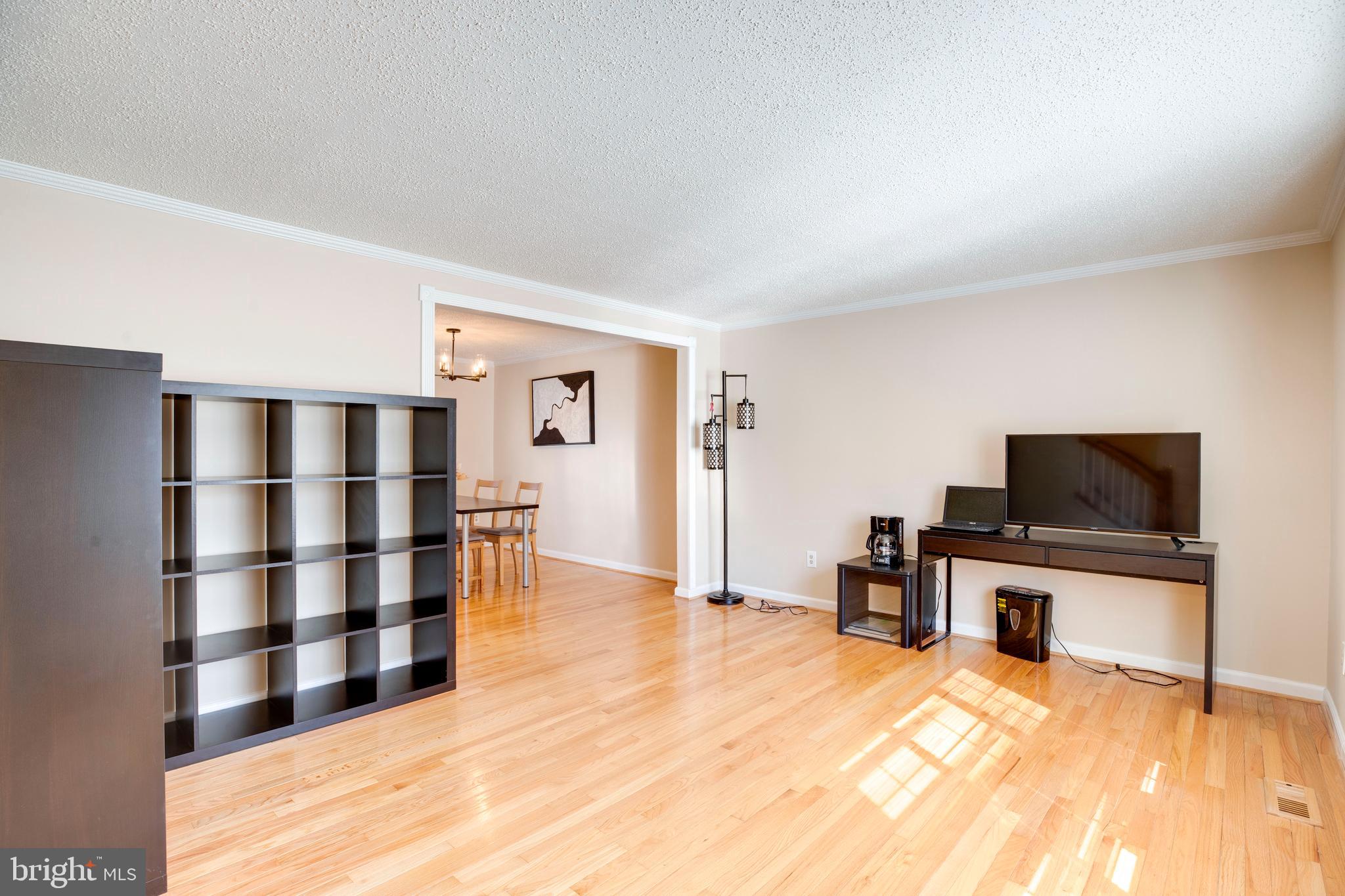 BURKE CENTRE - Residential