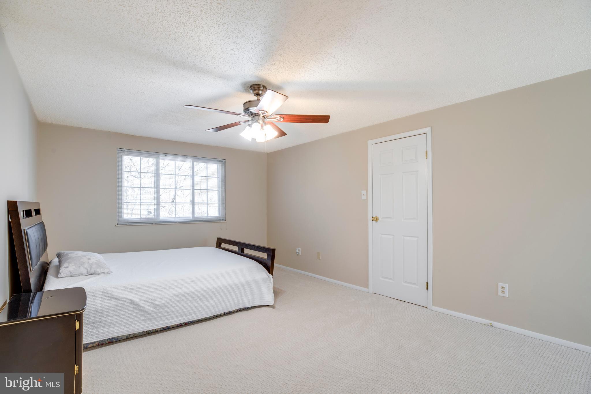 BURKE CENTRE - Residential