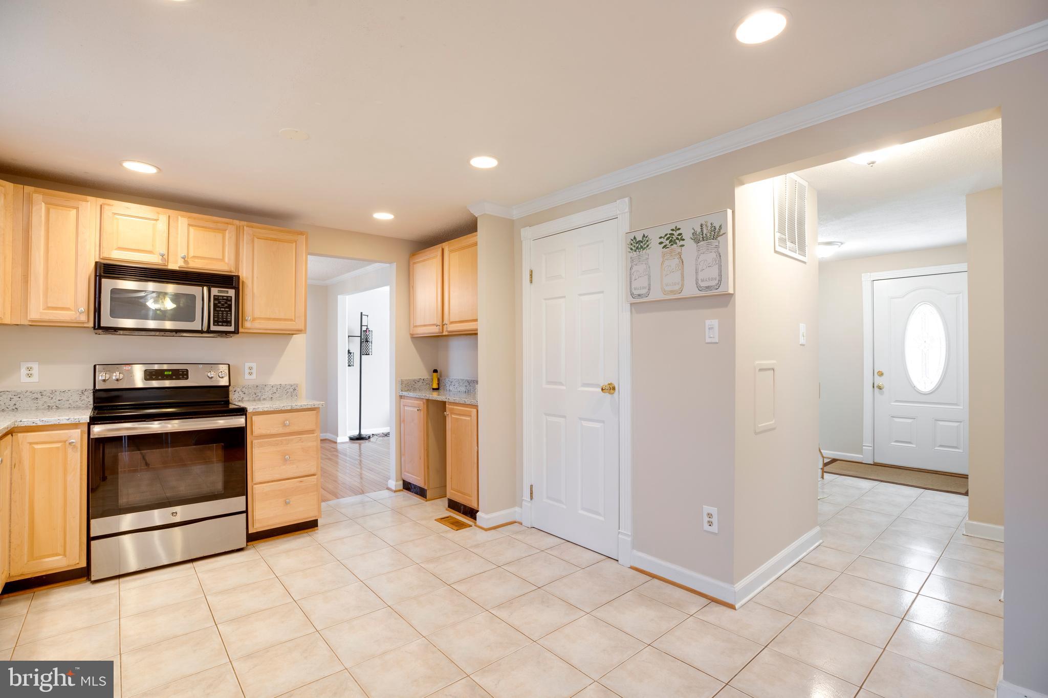 BURKE CENTRE - Residential