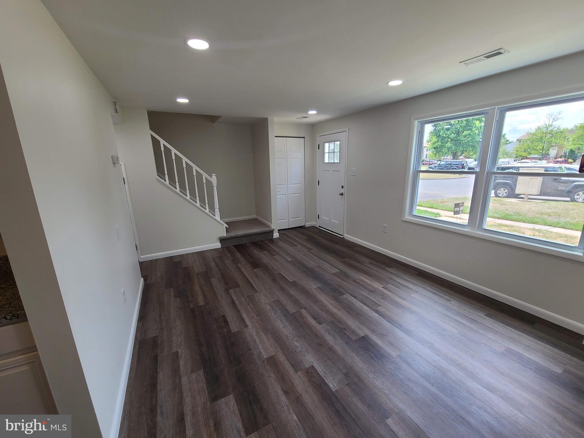 FARMBROOK - Residential Lease