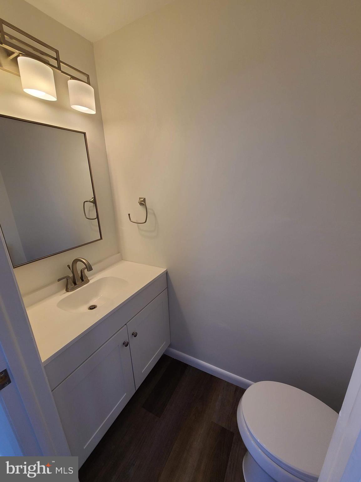 FARMBROOK - Residential Lease