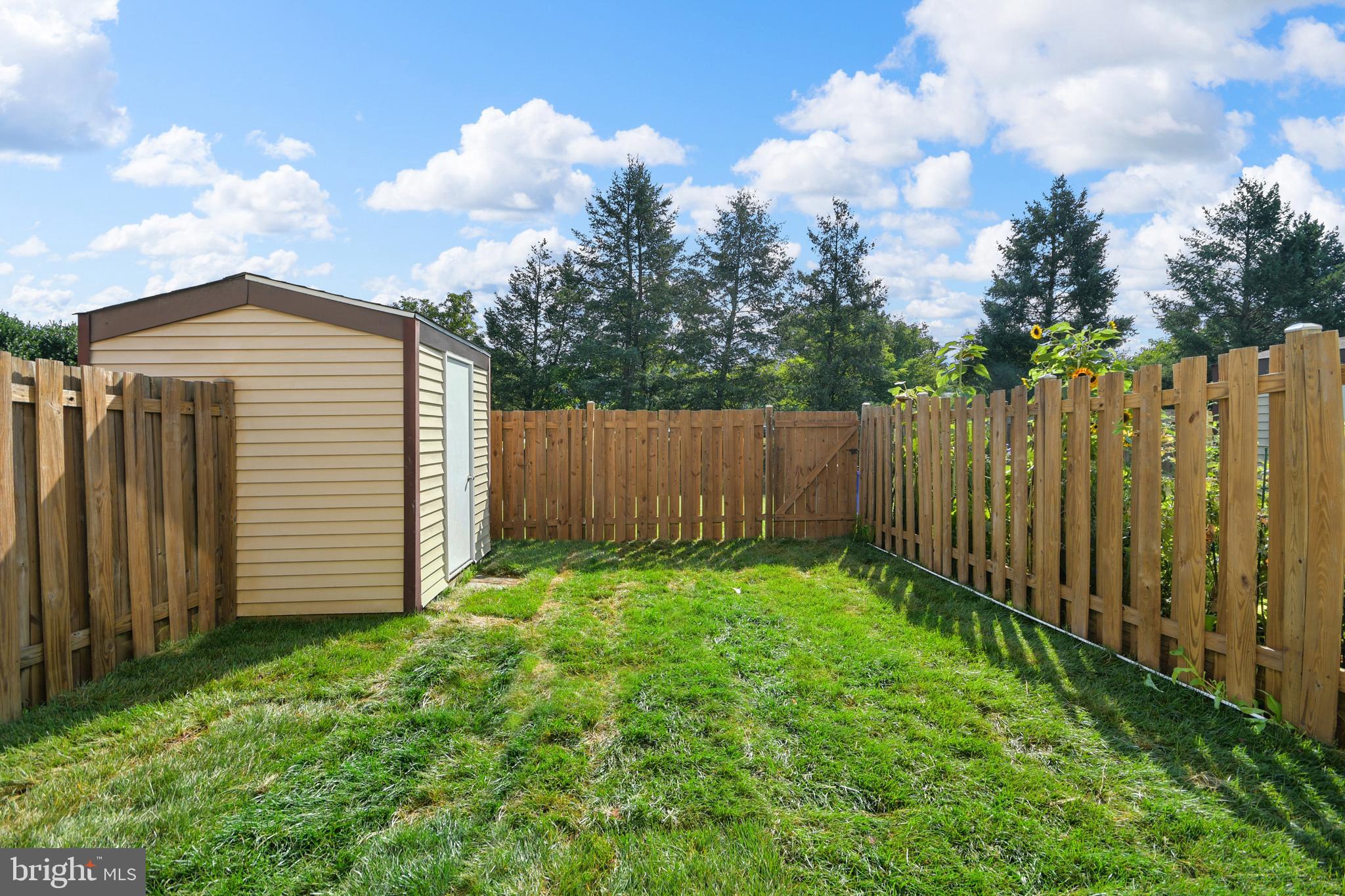 FARMBROOK - Residential Lease