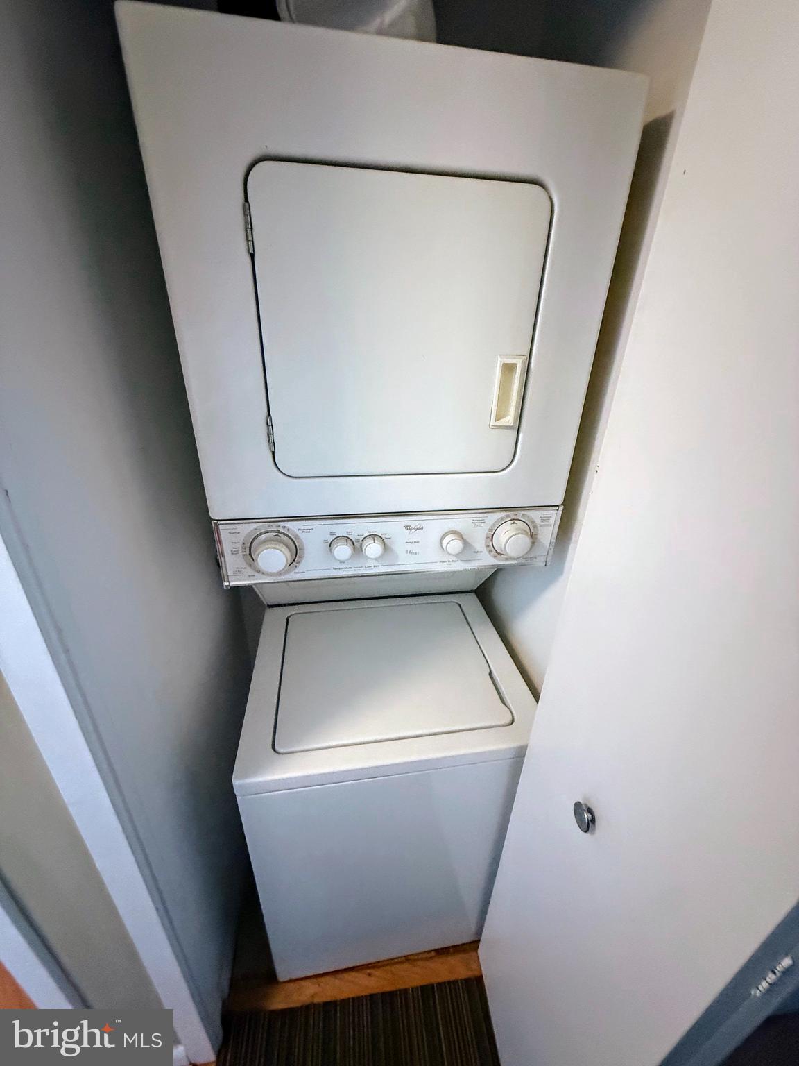 SKYLINE - Residential