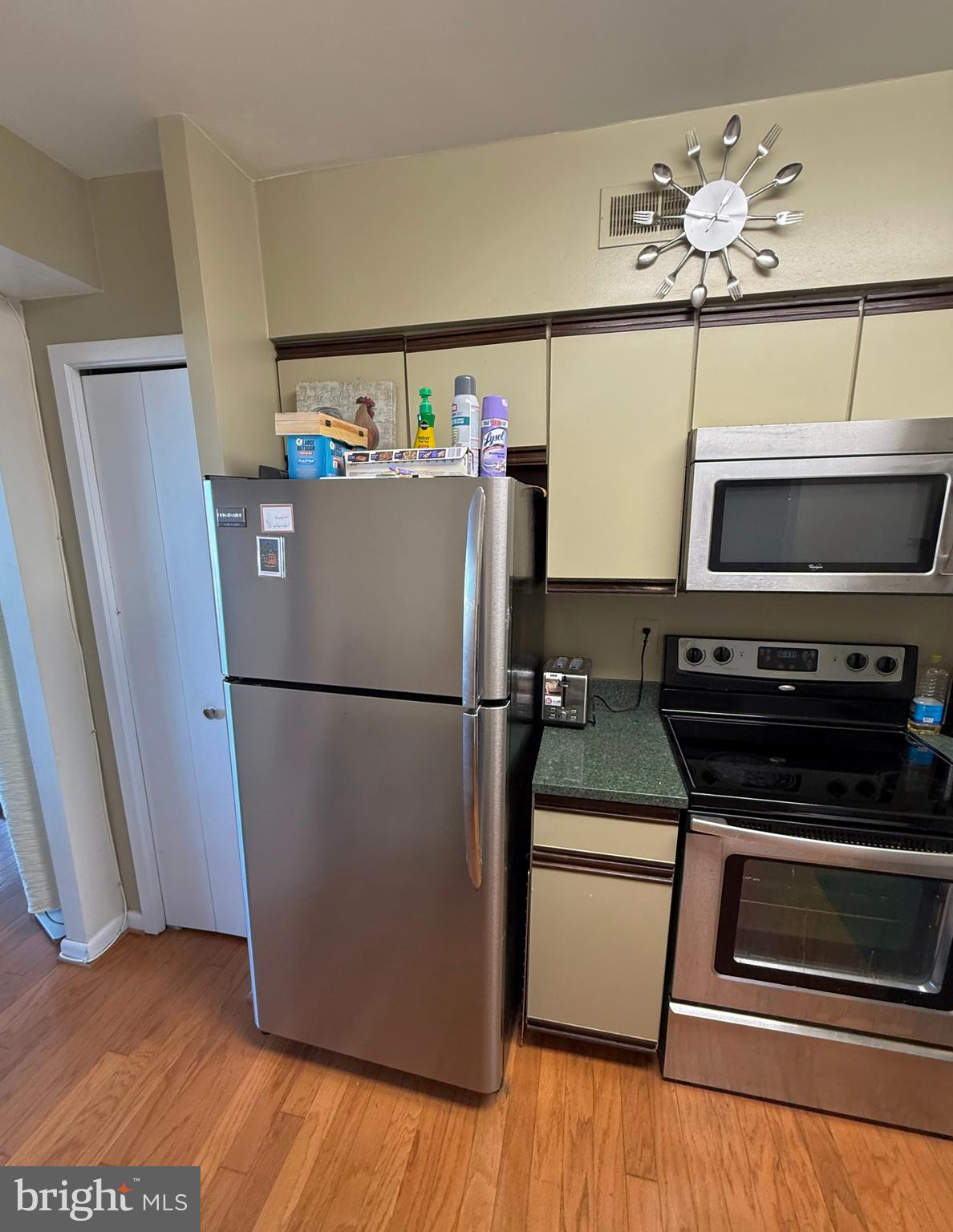 SKYLINE - Residential