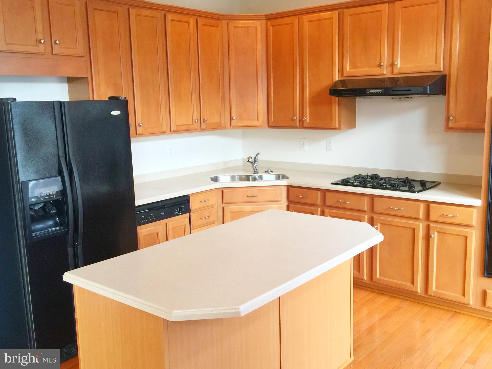 QUINCE ORCHARD PARK - Residential Lease